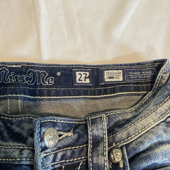 Miss Me jeans sz 27 distressed skinny whiskered embroidered cross rhinestones - Picture 6 of 10